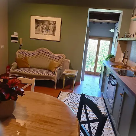 Fabulous Stylish Flat In Piazza - Locazione Turistica 34667 דירה *