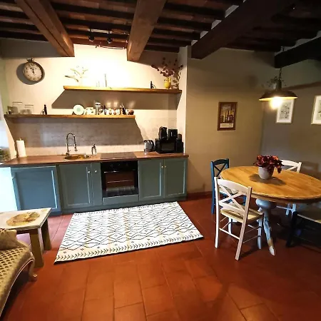 Apartment Fabulous Stylish Flat In Piazza - Locazione Turistica 34667 Umbertide