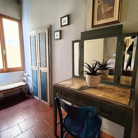Appartamento Fabulous Stylish Flat In Piazza - Locazione Turistica 34667 *