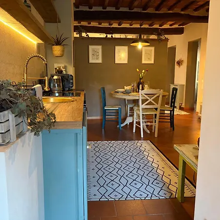 Fabulous Stylish Flat In Piazza - Locazione Turistica 34667 Apartment Umbertide